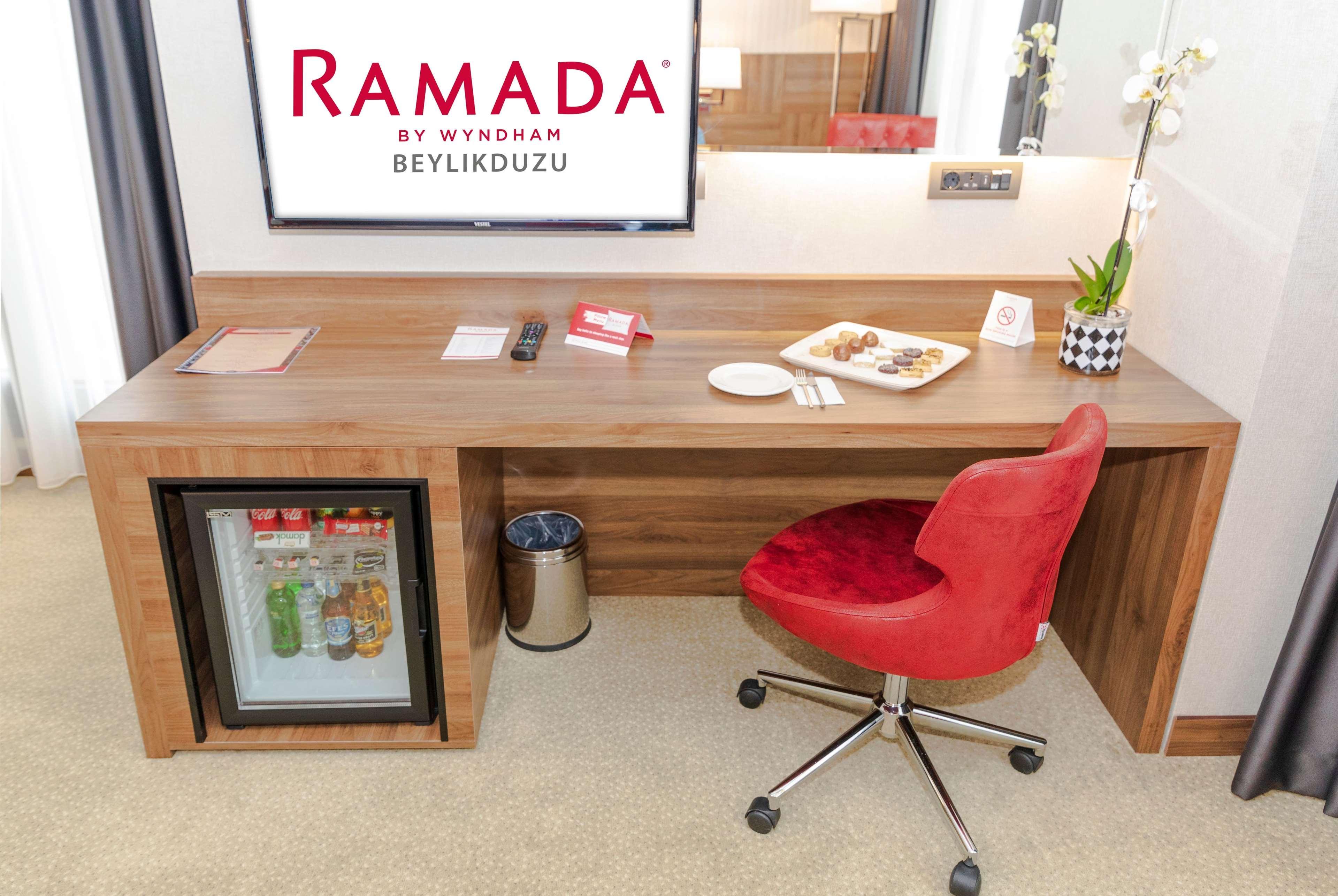 מלון איסטמבול Ramada By Wyndham Beylikduzu מראה חיצוני תמונה